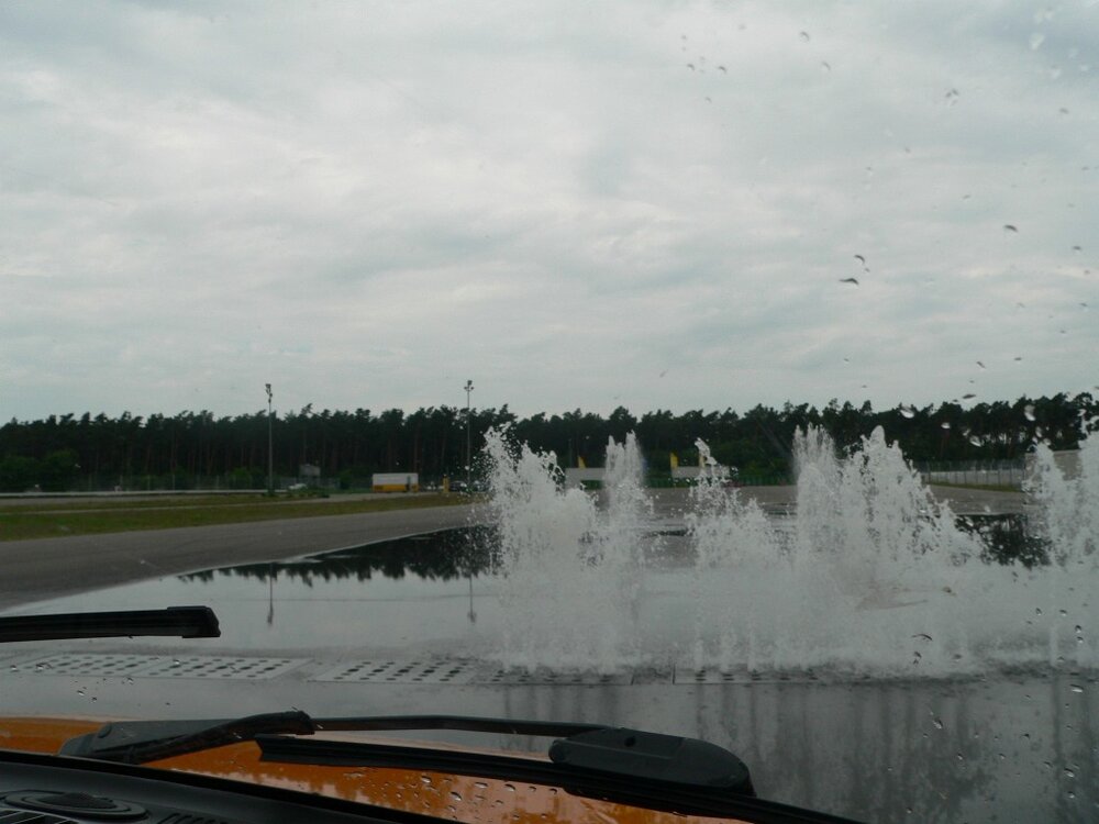 Wasserwand5.thumb.jpg.a34e37eee4a1588cb7ccfe3825c62bb5.jpg