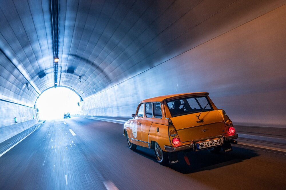 Wesertunnel.thumb.jpg.9bcf239ec43b54e67c275d5ea1e9d6d8.jpg