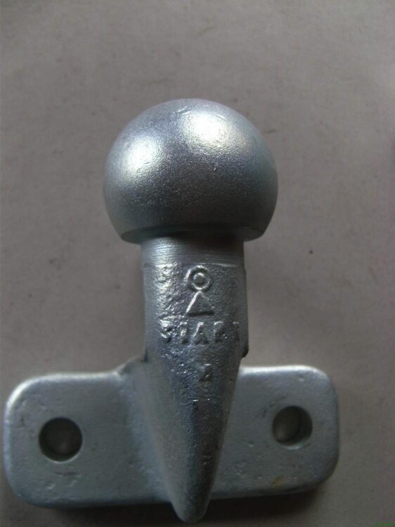 ahk_firmenstempel_1.thumb.jpg.9585b5695f62a584a2ef9c5422e99b01.jpg