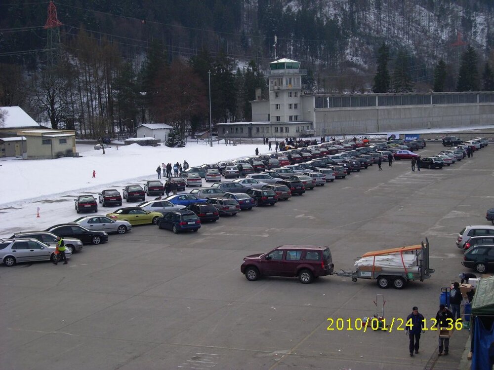 bild4.thumb.jpg.28cb208272ec71c441313ac49d5946fe.jpg
