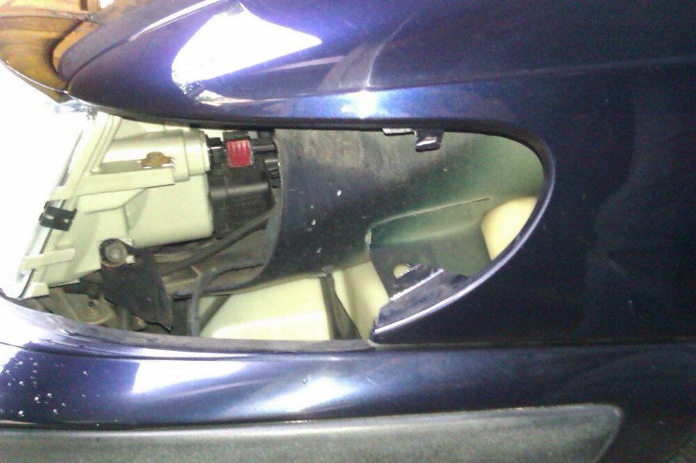 blinker.thumb.jpg.dc183eed24f49e7622368fd77da4fb91.jpg