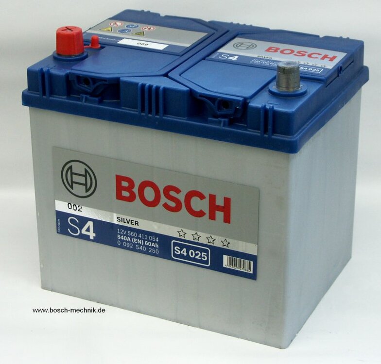 bosch-starterbatterie-s4---60ah-540a--pluspol-vorn-links--speziell-fuer-asistische-fahrzeuge.thumb.jpg.79ffe874a217b4abef1f28e3a69e9cf5.jpg