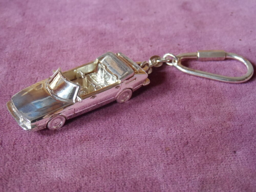 cabrio4d.thumb.jpg.6b38cccb97db8c5b28664255c9d6972f.jpg