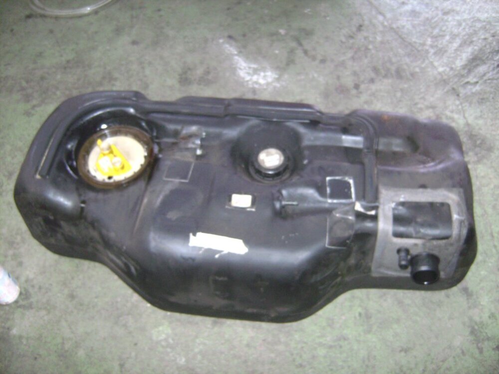 derTank.thumb.jpg.0f34c63d4f8d0d4d5f0a9905ed53c809.jpg