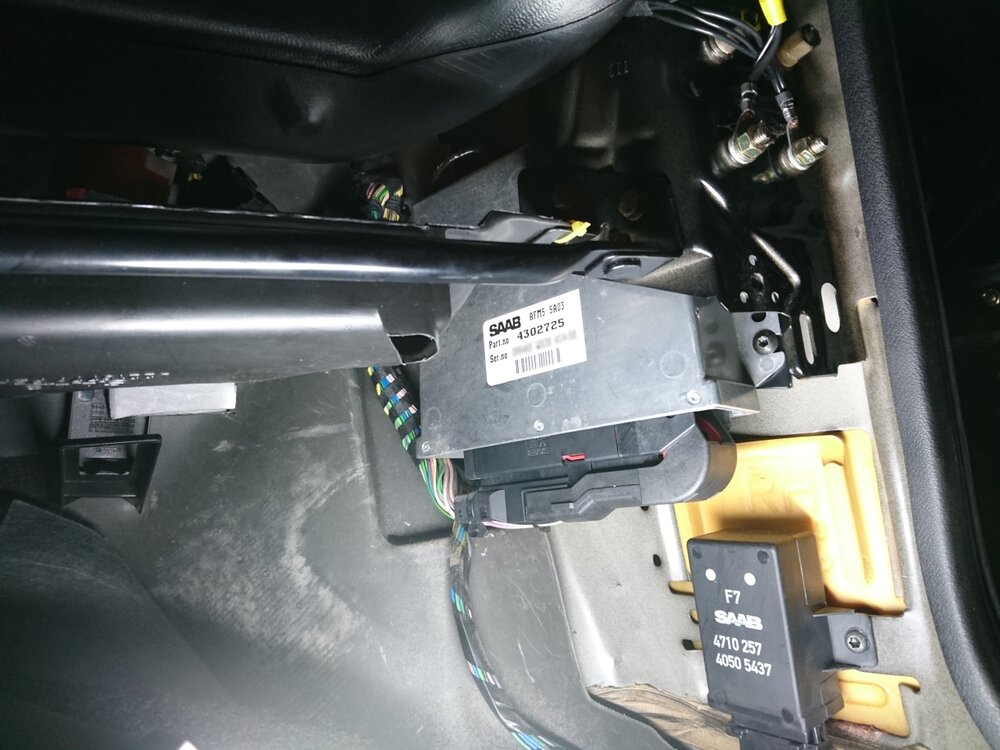 ecu_01.thumb.jpg.f1a877861cda812b57d1cf1bb693b295.jpg