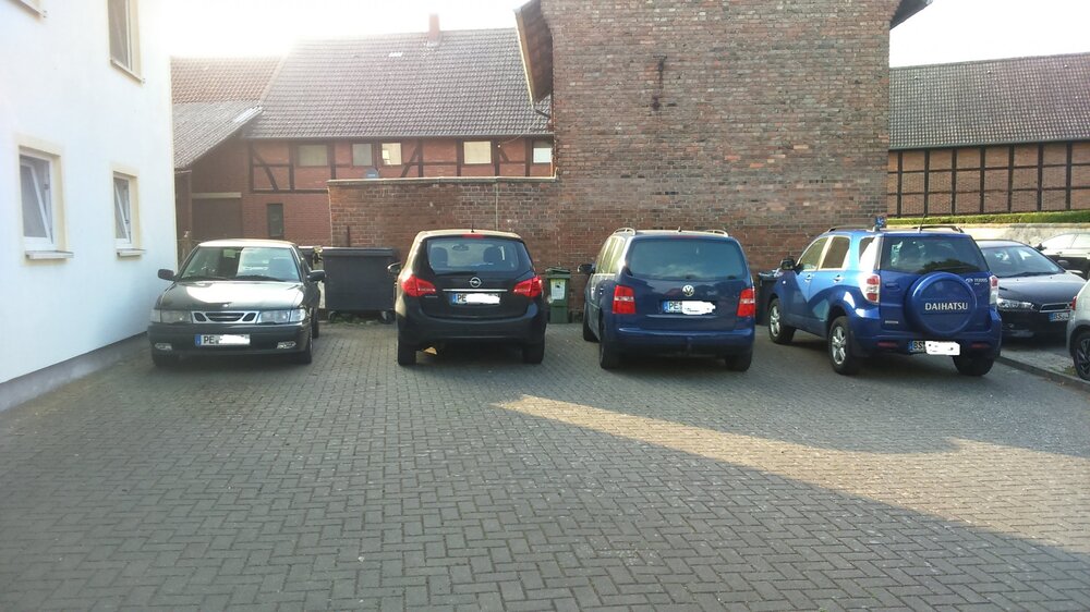 falschparker.thumb.JPG.194b0e4b79ef34bf7e1d134ac75a376c.JPG