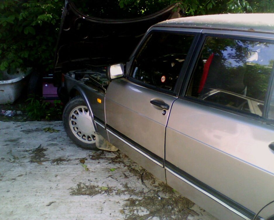 img097.thumb.jpg.63b3d96ee361a1a9c94b690bf768eda9.jpg