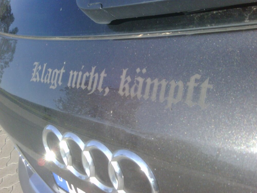 klagtnichtkmpft.thumb.jpg.b4c9ca51945378a8b4e9e07f7503e919.jpg