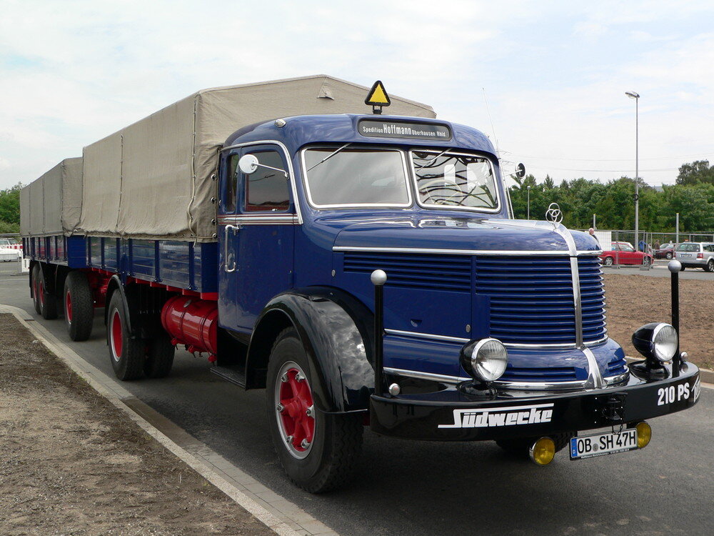 krupp-titan-pritschenwagen-3c6615c9-c45b-4c57-bc1b-c031f4a2bff7.thumb.jpg.97e03c36e9213eb92677cbf0a3022ec4.jpg