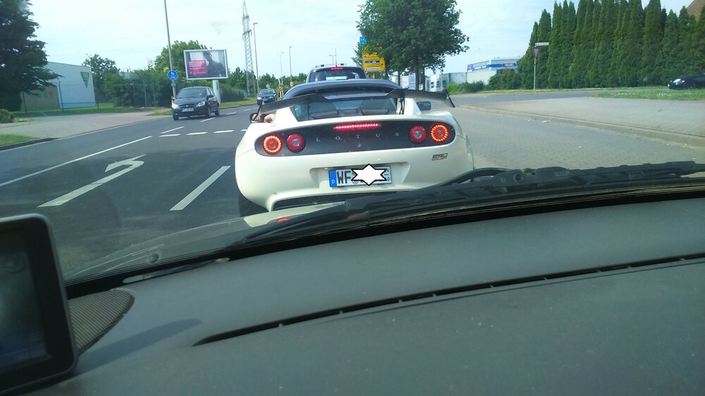 lotus.thumb.jpg.26a80b1ec0b7c401560e5580bc0d4c02.jpg