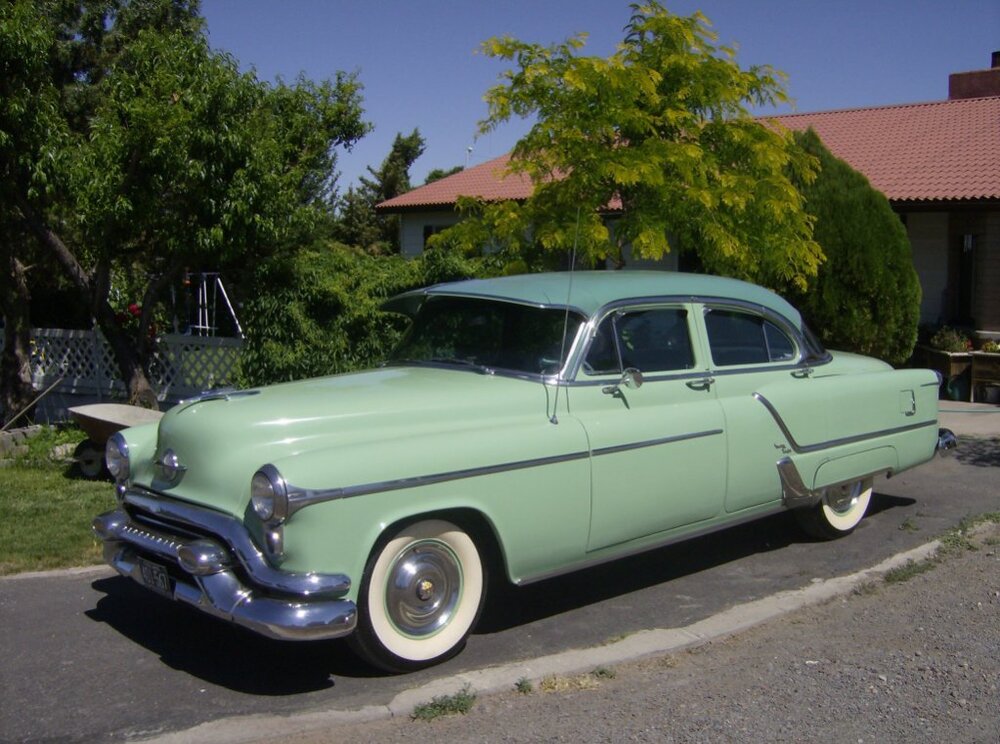 olds1.thumb.jpg.6cc6e6b567574aa607c8a74e6681c5e0.jpg