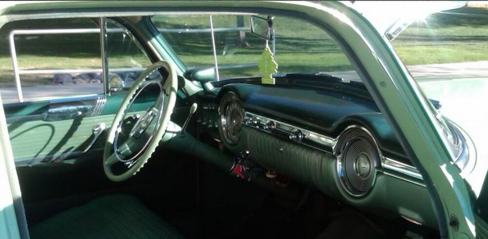 oldtimer.thumb.jpg.3d9e2488640740d71fe9712742f542fd.jpg
