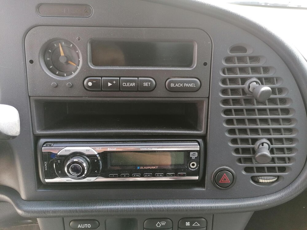 radioYM.thumb.jpg.ada341b9d2ae907f53fd0ef280448b0e.jpg