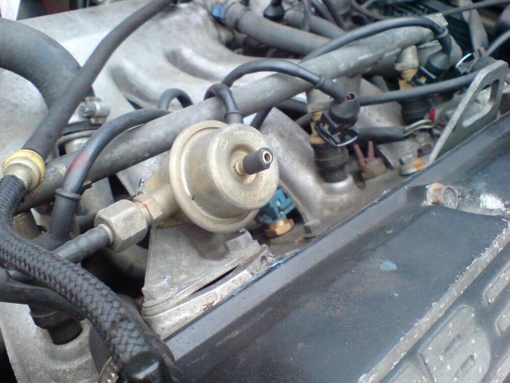 saab1.thumb.jpg.7b2af454fc9533e2affab70aa6b2b686.jpg