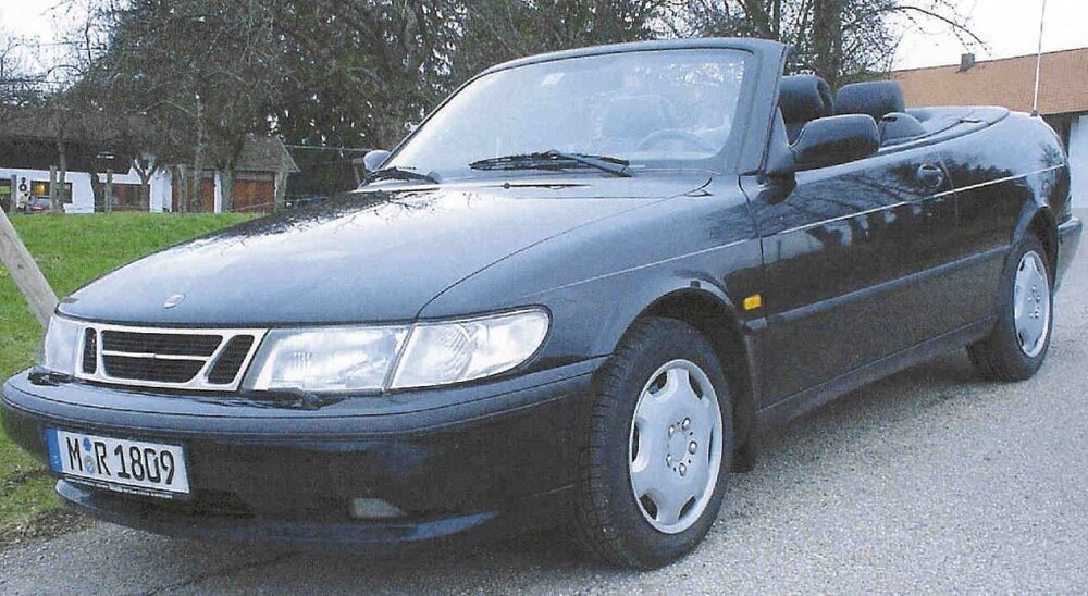 saab11.thumb.jpg.39cf211e3789a8e774289e675e0cdbfd.jpg
