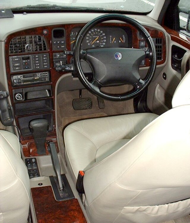 saab4.thumb.jpg.1a5552820166902b79c681a7a441577b.jpg