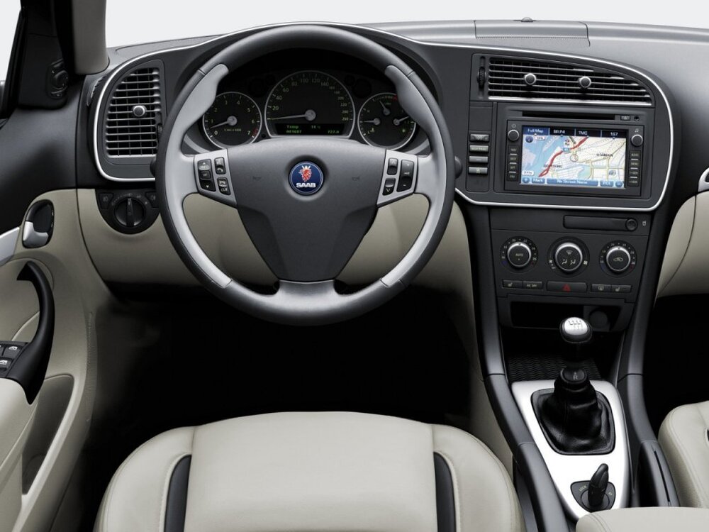 saab9-3navineu.thumb.jpg.92fdb288acf4dd291fff234b81041b0a.jpg