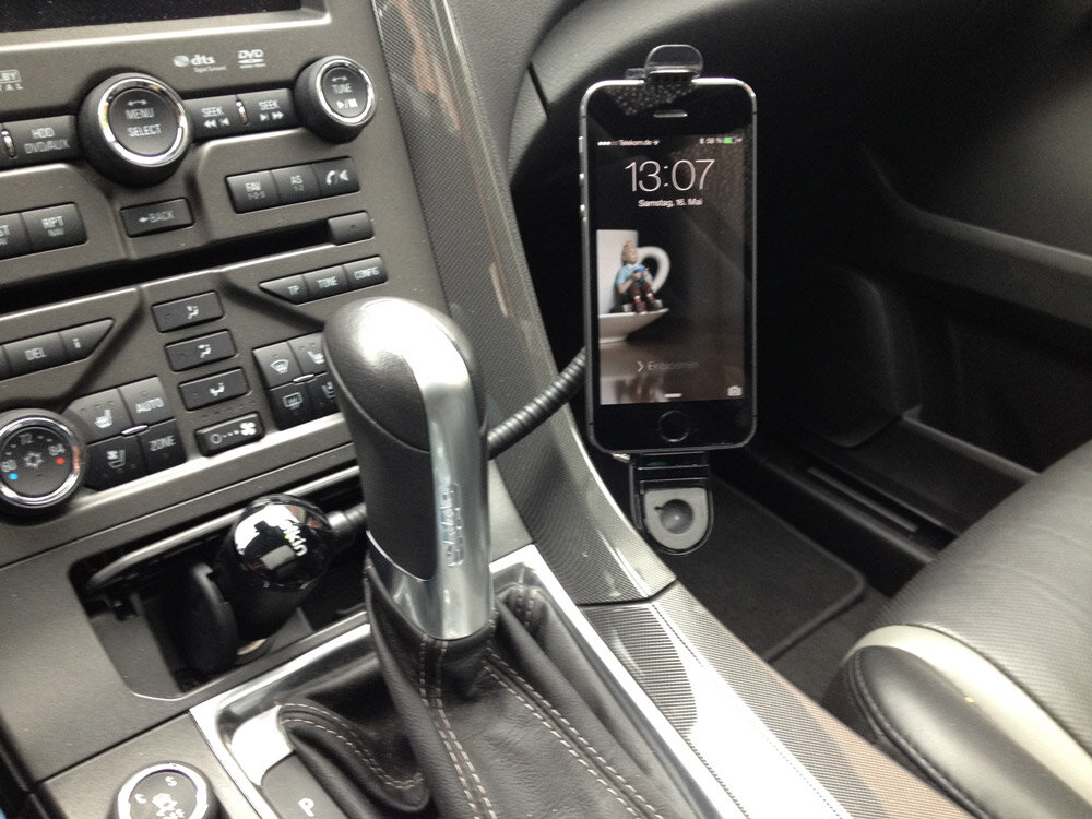 saabphone_alt1.thumb.jpg.45f63a08f6c7b89ed8d1e47e6aa1152f.jpg