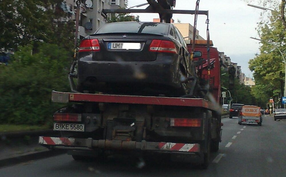 schlepper-2.thumb.jpg.f7f7dd99156115ba21a9c550c277a222.jpg