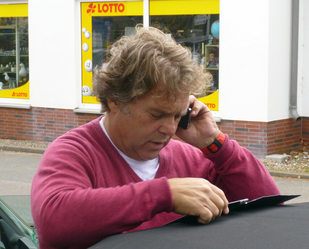 schnellnochdieLottozahlen.thumb.jpg.4ce296522add9de62d2ba906e9aa77e6.jpg