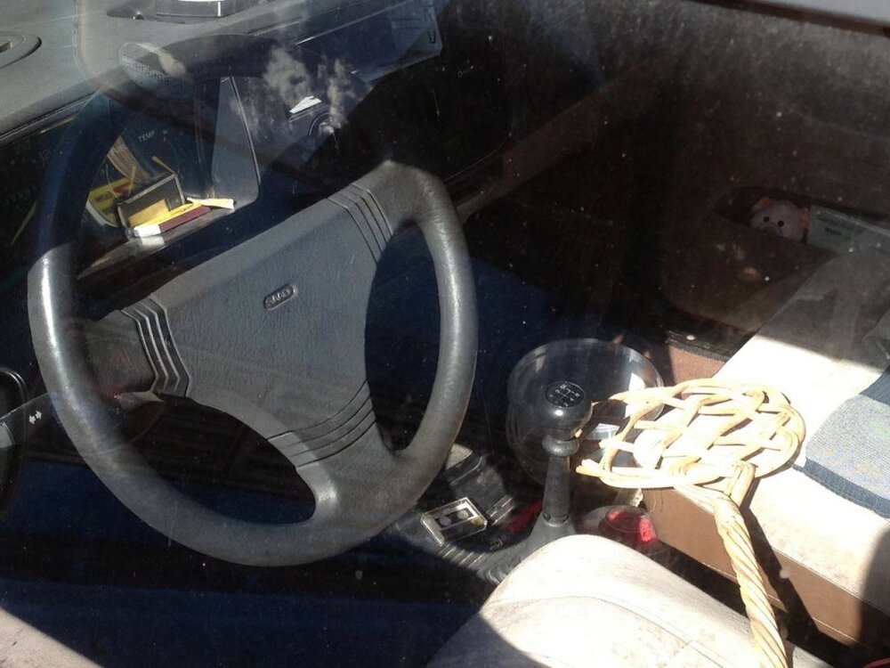 sedan_1.thumb.jpg.cbbb928e22d67029fb08b26273132779.jpg