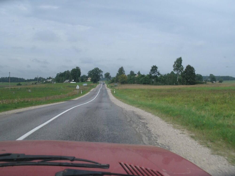sedan_16.thumb.jpg.4b44db2f5f9568a162c6f6650a8f5ca9.jpg
