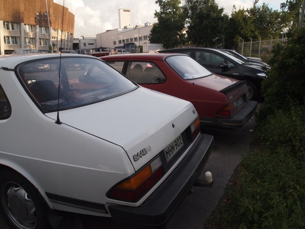 sedan_18.thumb.jpg.47d5e01579952cb9ed9a8240223a0ccc.jpg