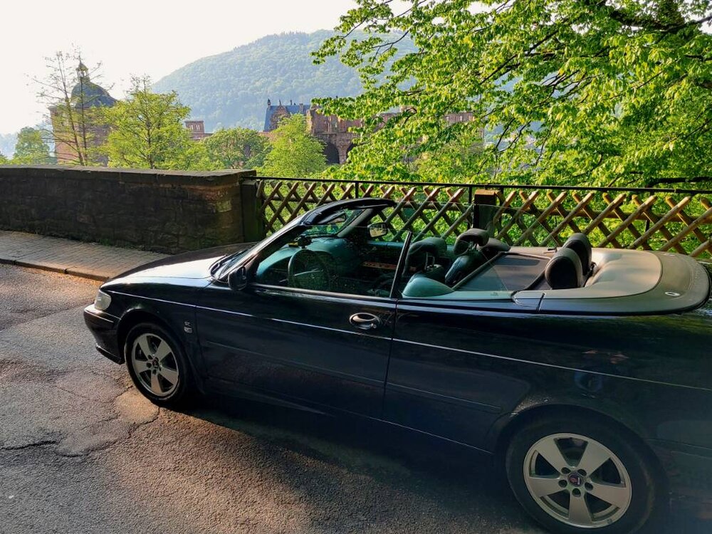 wo_steht_das_saab_cabrio.thumb.jpg.036e3f0fdd66e2e5a3b426a6df584820.jpg