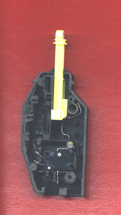 zv-schalter3.thumb.jpg.17a5752334fd8555571428e827ea3e9b.jpg