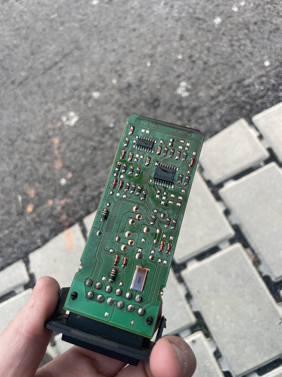 Die Zentralverriegelung lässt sich per Funkfernbedienung nicht öffnen oder Schließen