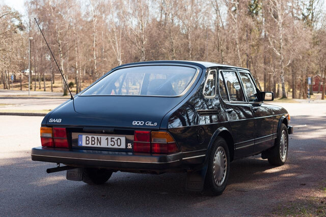 Saab_900_GLS.jpg