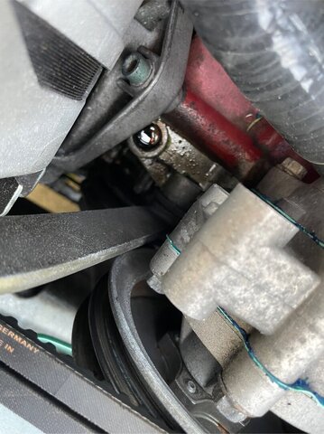 Ölleckage Bild2.jpeg