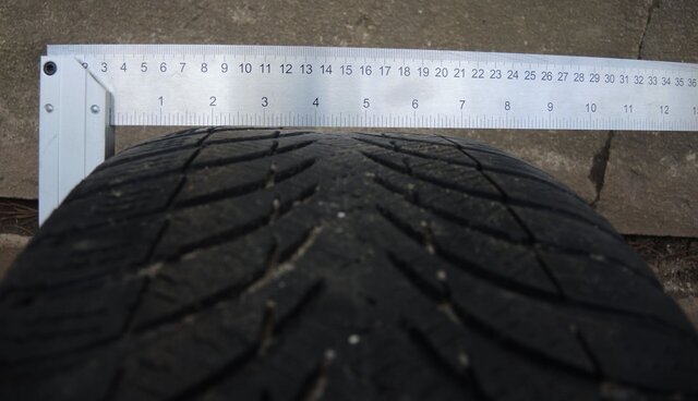 Kegeliger Reifen.jpg